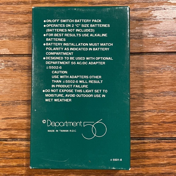 Dept 56 Snow Village Railroad Crossing Red Lights - Picture 2 of 2